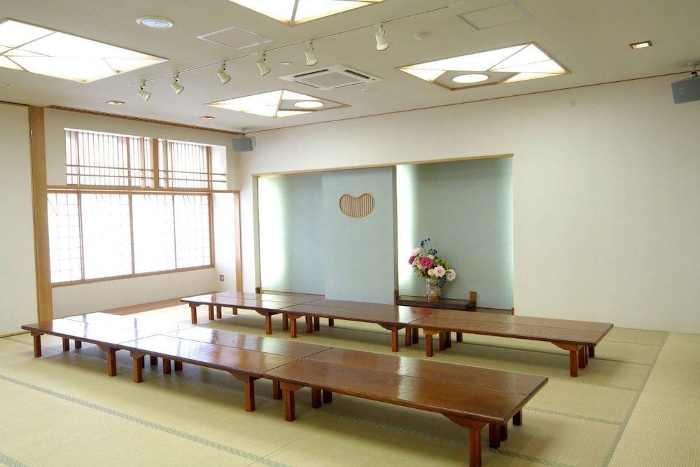 RISHIRI MARINE HOTEL 28/39