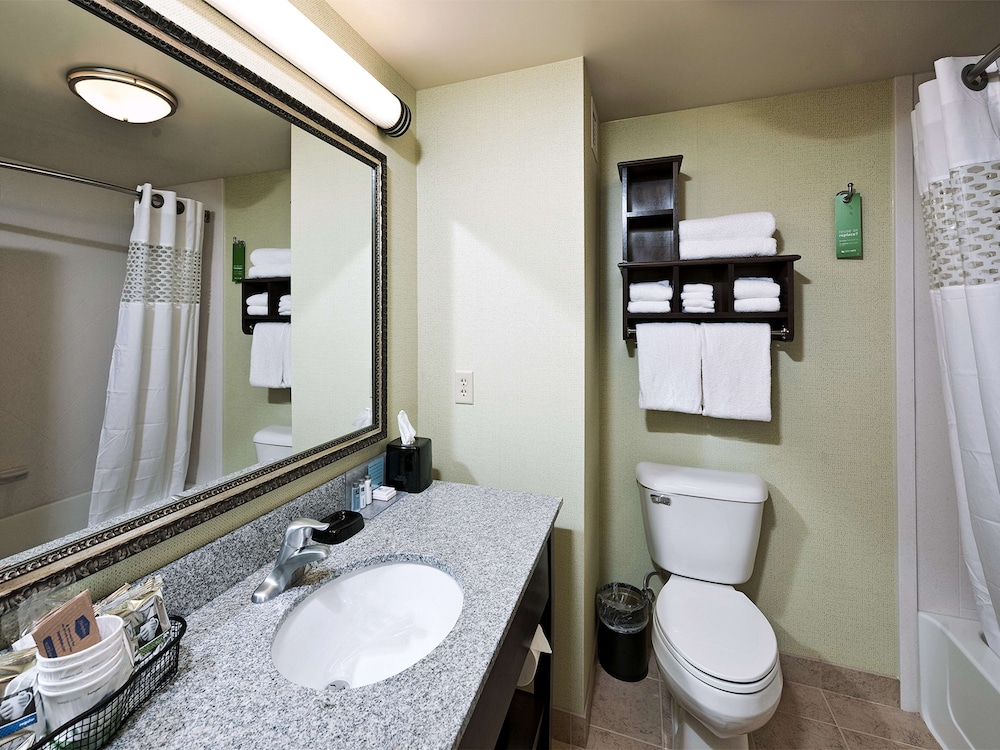 Hampton Inn Augusta 7/29
