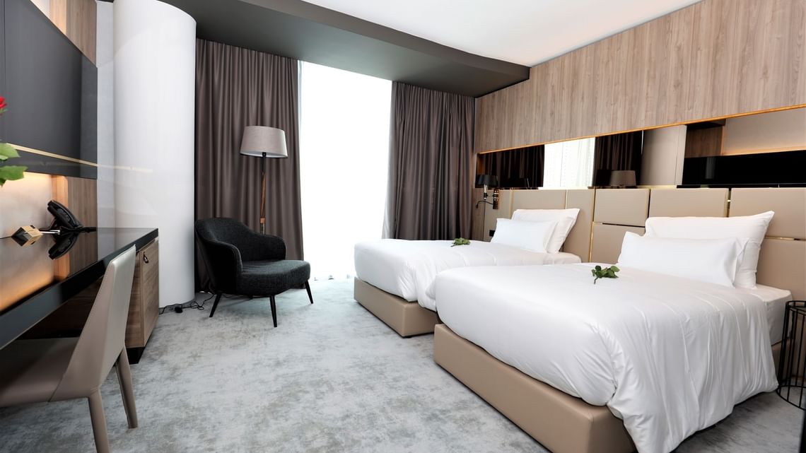 Room, Twin Beds