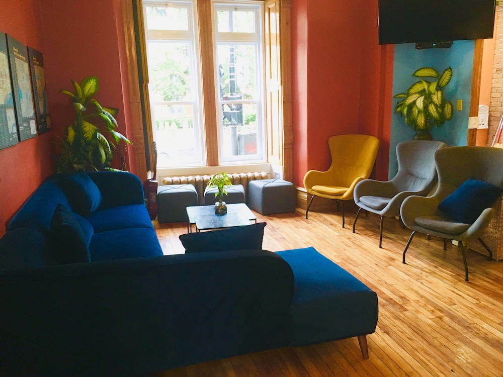 Le Gite Du Plateau Mont Royal 1/69