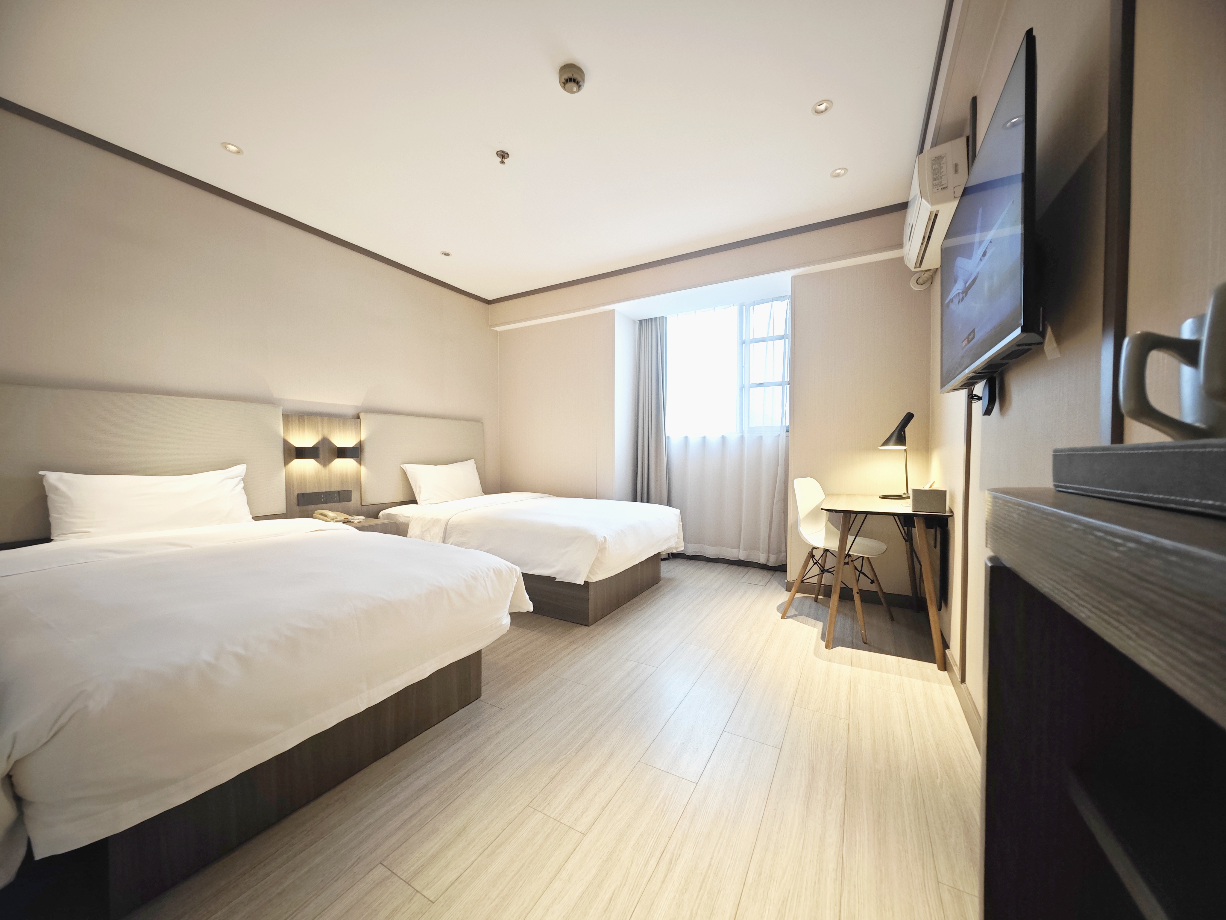 Hanting Hotel Shenzhen Bao an Airport Terminal 11/26
