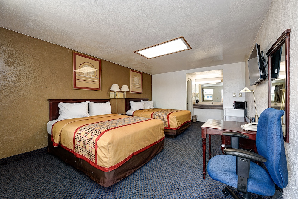 Guest Inn Rogers 29/67