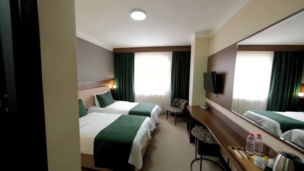 Sapran Deluxe Hotel 15/50