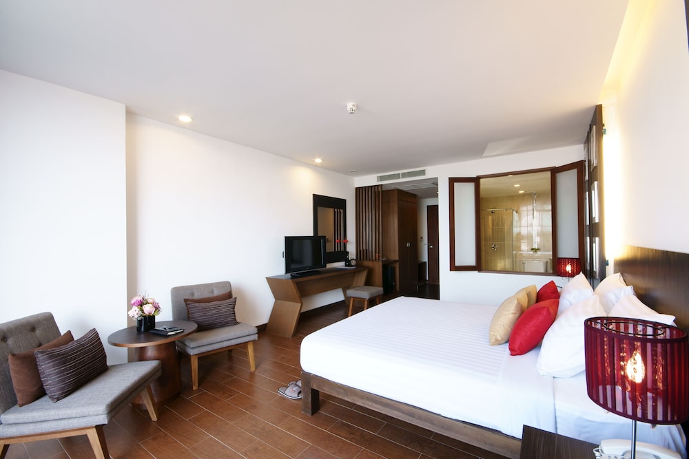Hotel J Pattaya 33/70