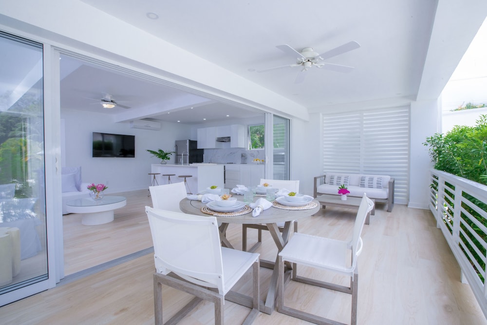 Mullins Grove 33/36