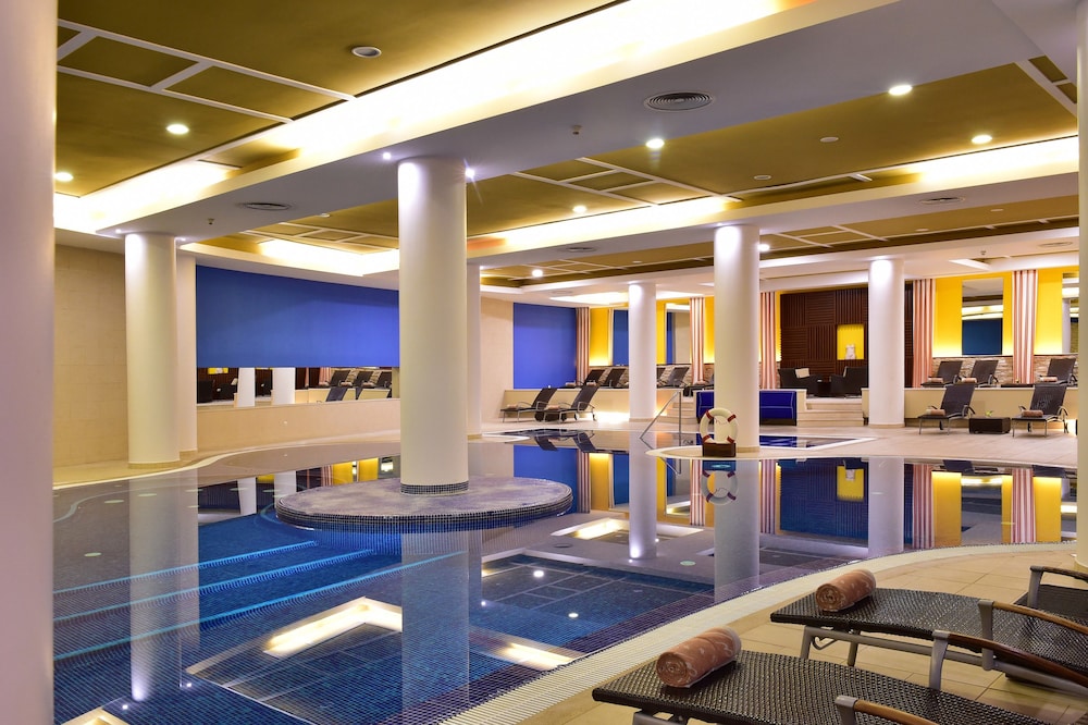 Pestana Casino Park 55/71