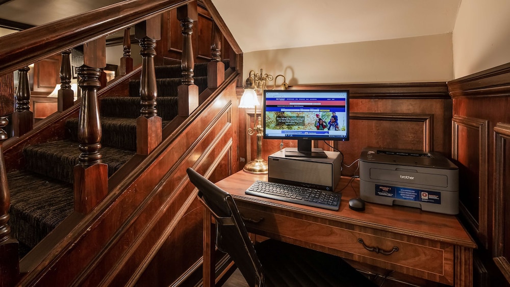 Surestay Plus Hotel By Best Western Auburn 25/32