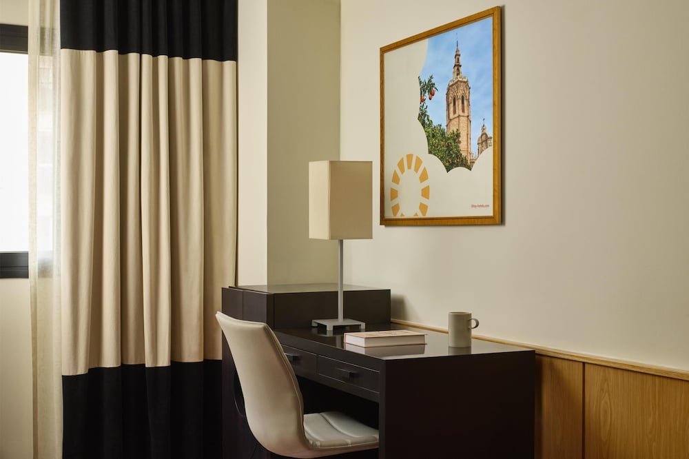 iStay by NH Ciudad de Valencia Hotel 44/49