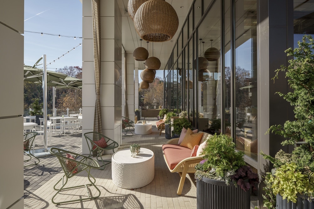 Hyatt Centric Buckhead Atlanta 24/50