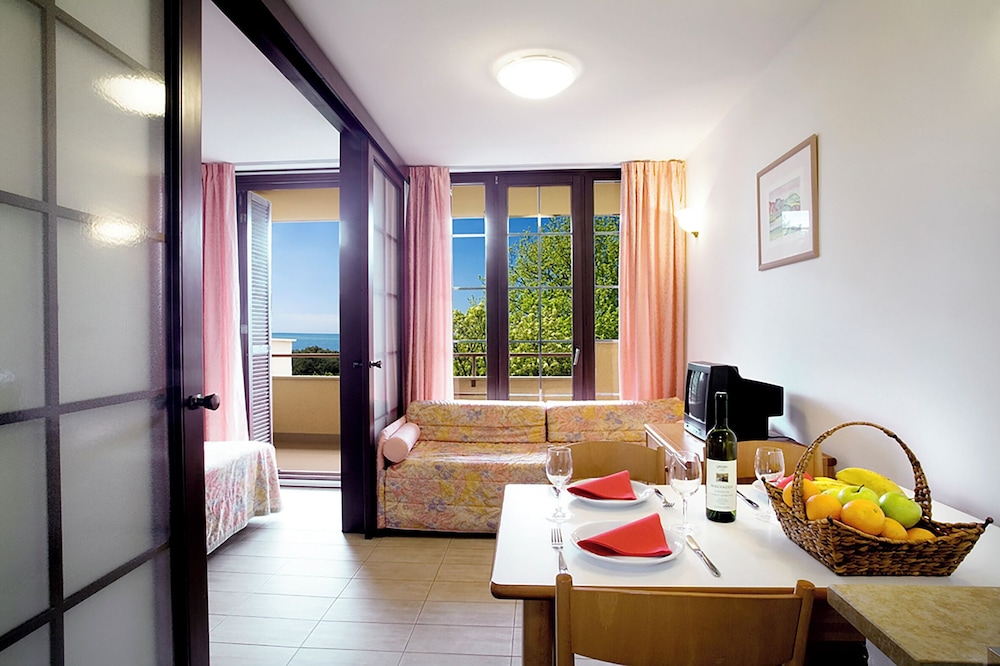 Camping Solaris Rooms 13/50