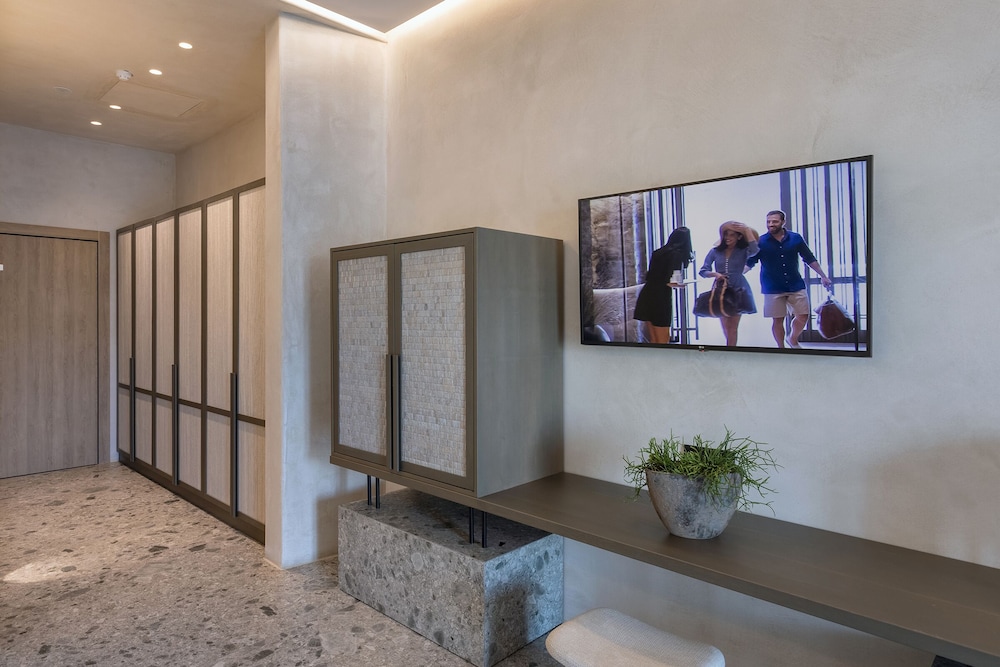 Lobby at Aeonic Suites and Spa - Adults Only, MYKONOS