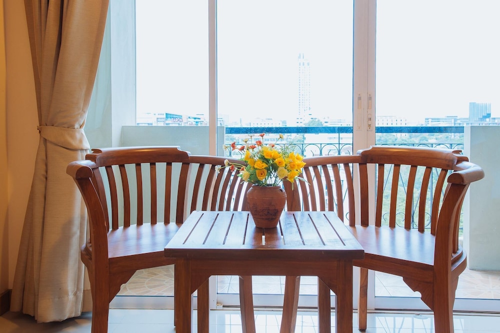 Metropoint Bangkok 59/80