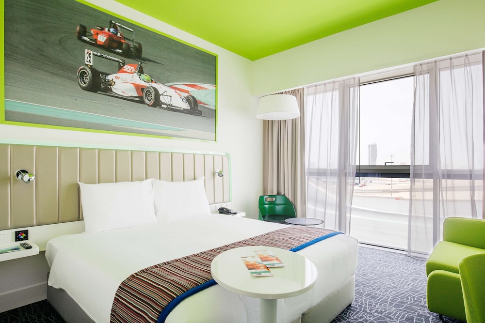 Park Inn By Radisson Dubai Motor City 37/76