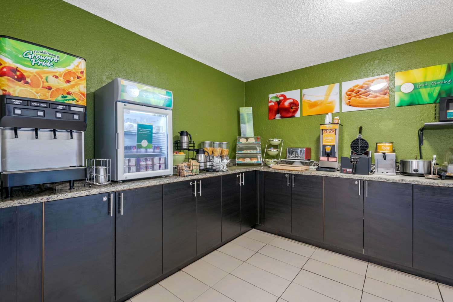 Quality Inn & Suites Leesburg Chain of Lakes 4/8