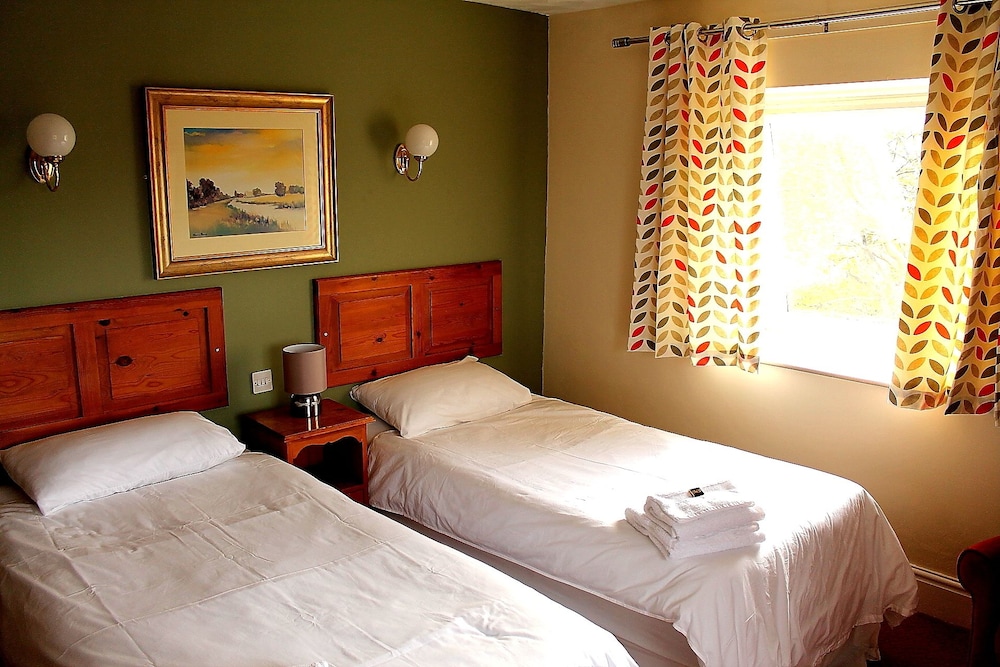 The Menai Hotel 4/46