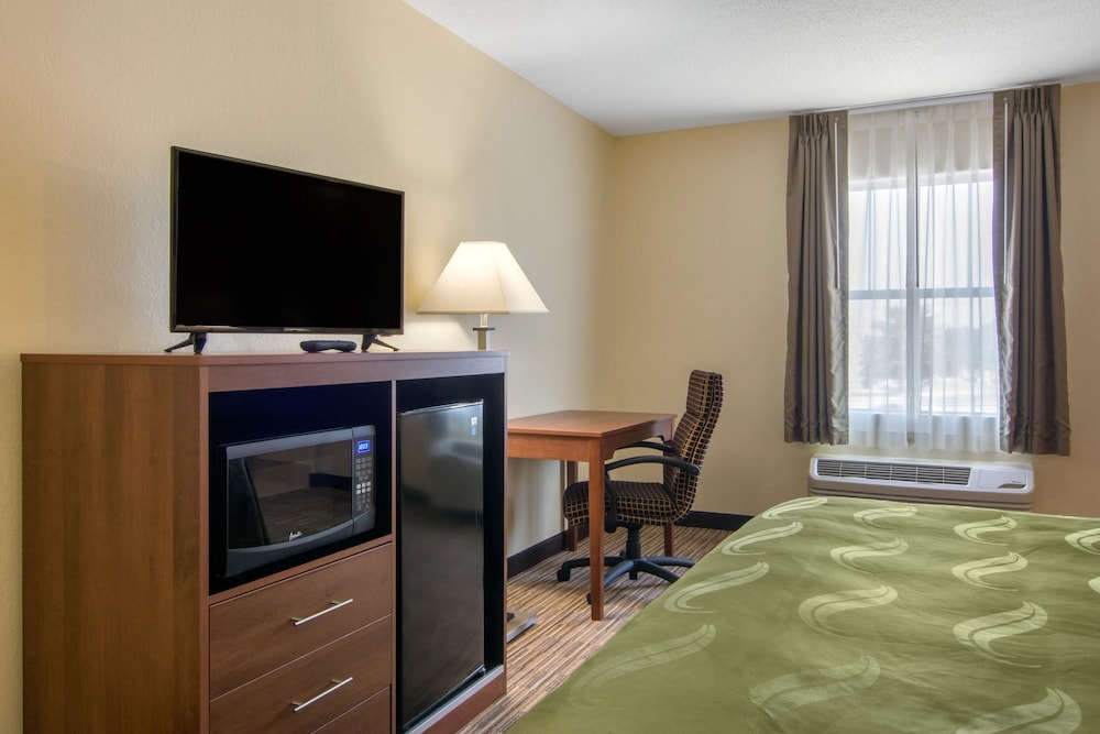 Quality Inn Loganville US Highway 78 22/31