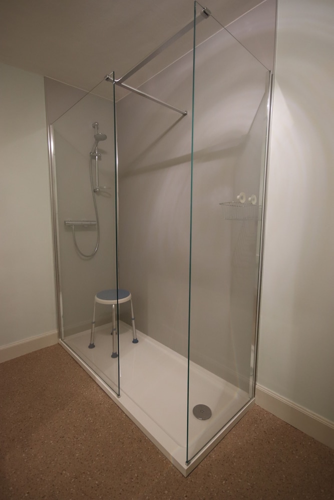 Inglestone House 29/50
