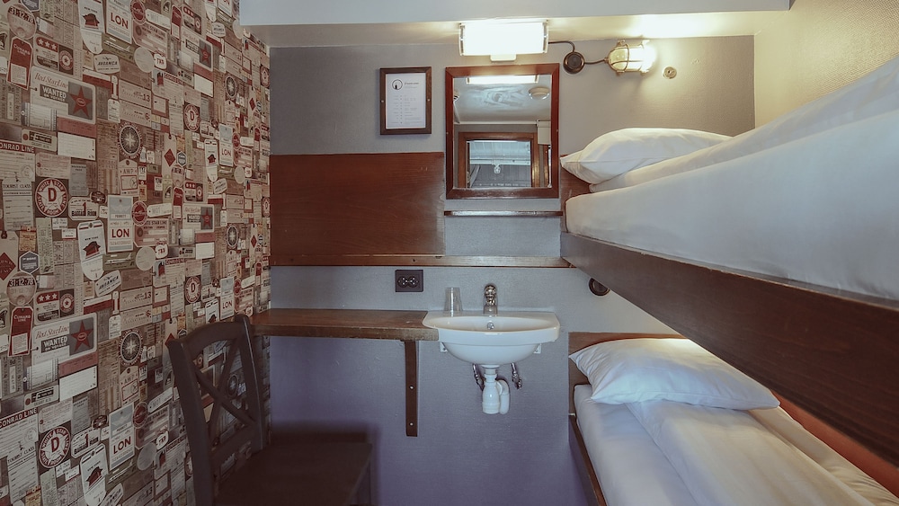 Rygerfjord Hostel 16/65