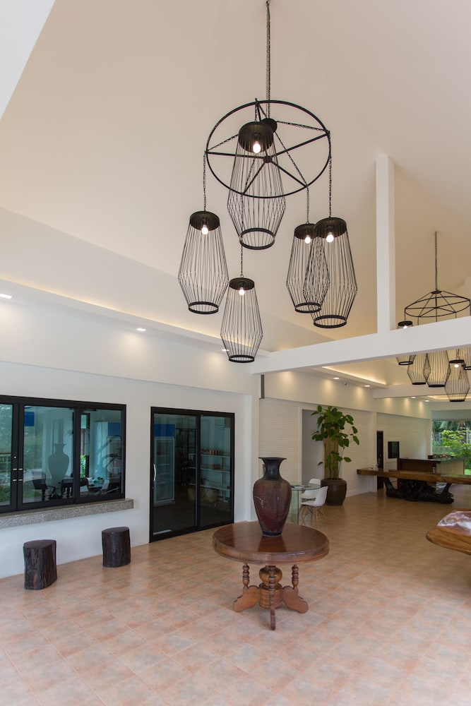 Alisea Pool Villas 19/65