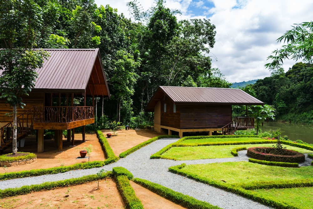 Kandy Cabana Eco Resort 29/36