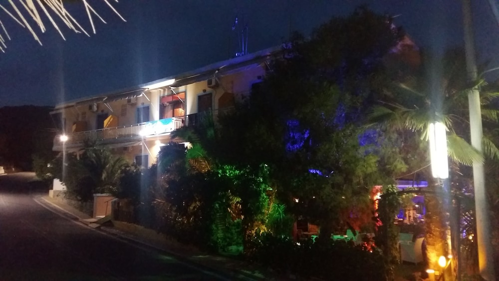 Possidon Hotel 3/50