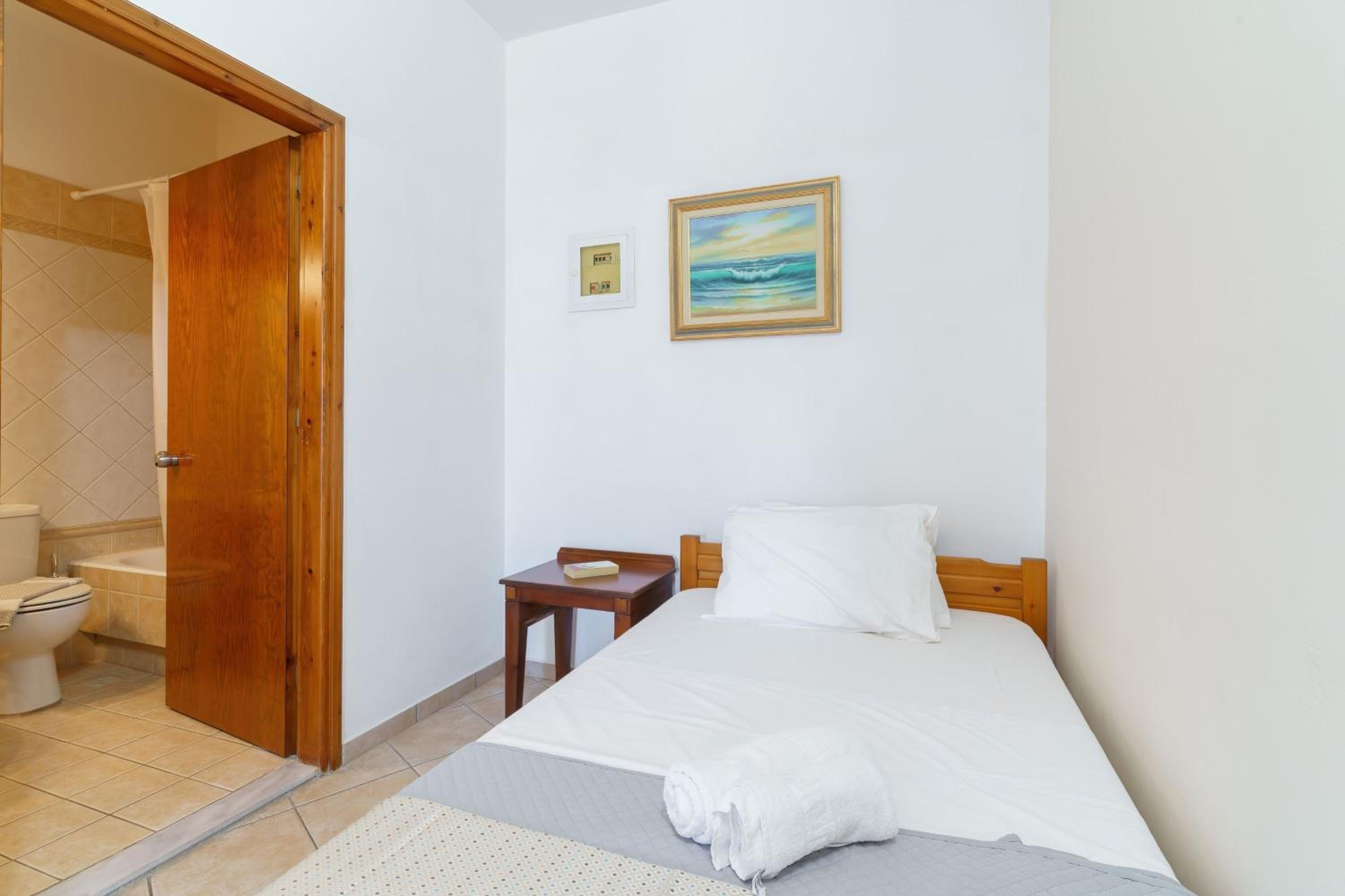 شقة عائلية بإطلالة على البحر، Sun Rise Suites Hotel 8/10