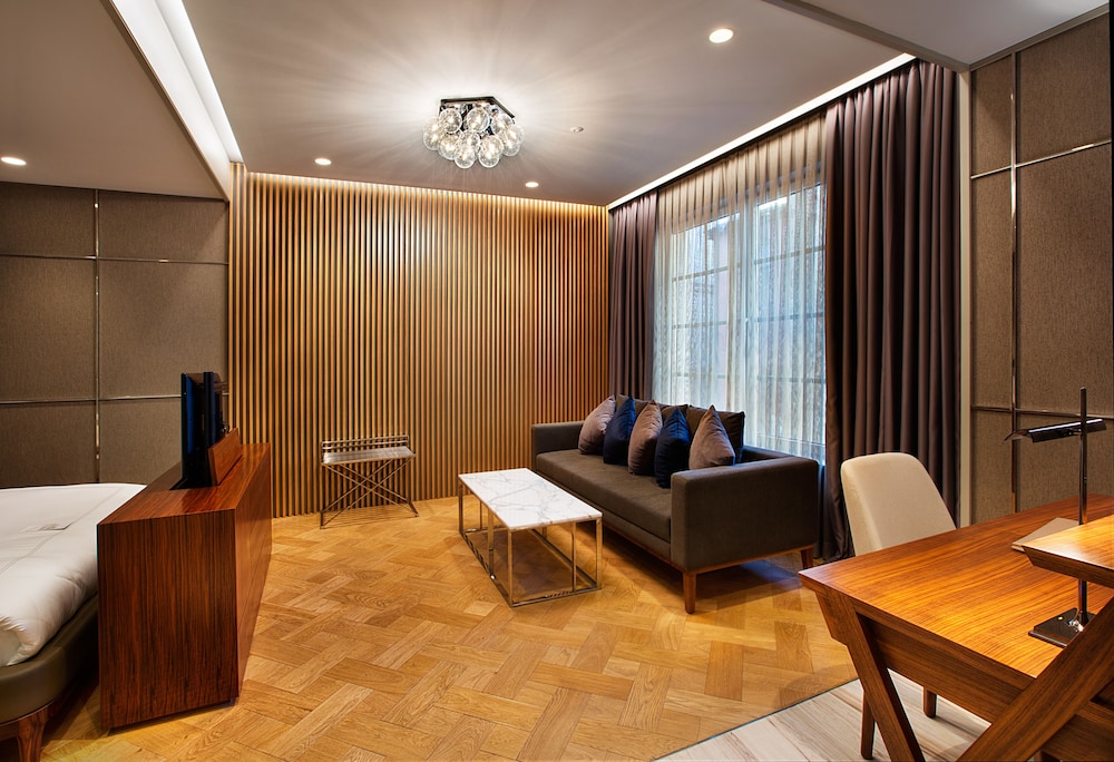 FER HOTEL 57/71
