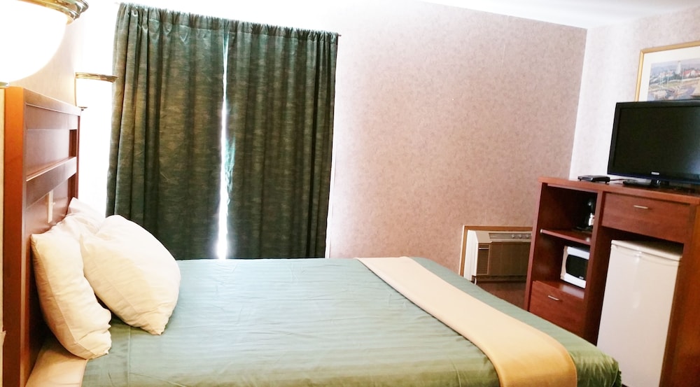 Alpine Motel 8/68