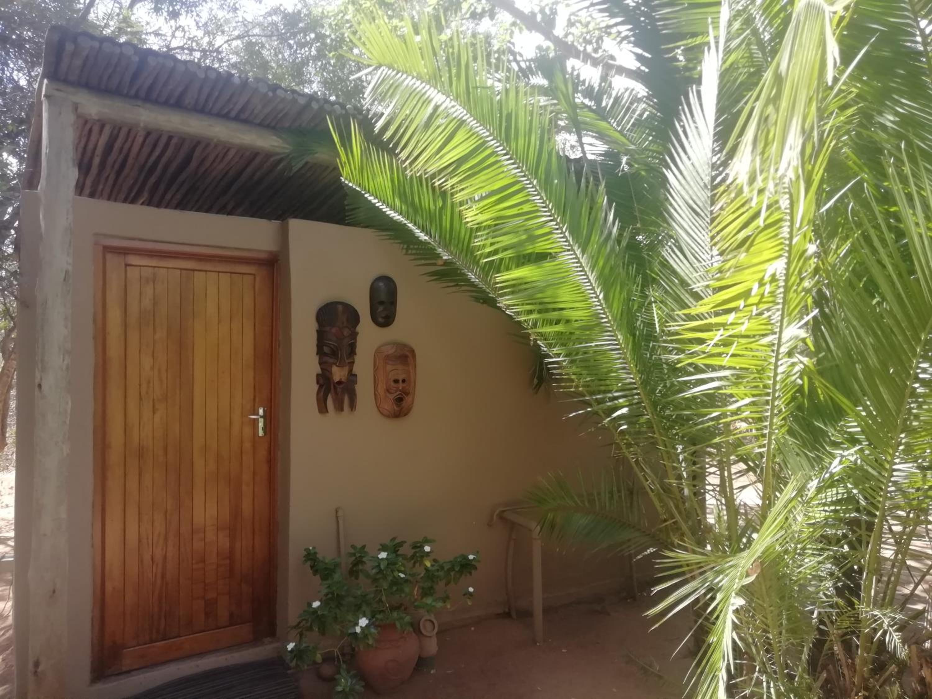 Shumba Safari Lodge 4/50