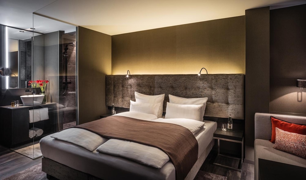 SAKS Urban Design Hotel Frankfurt 14/50