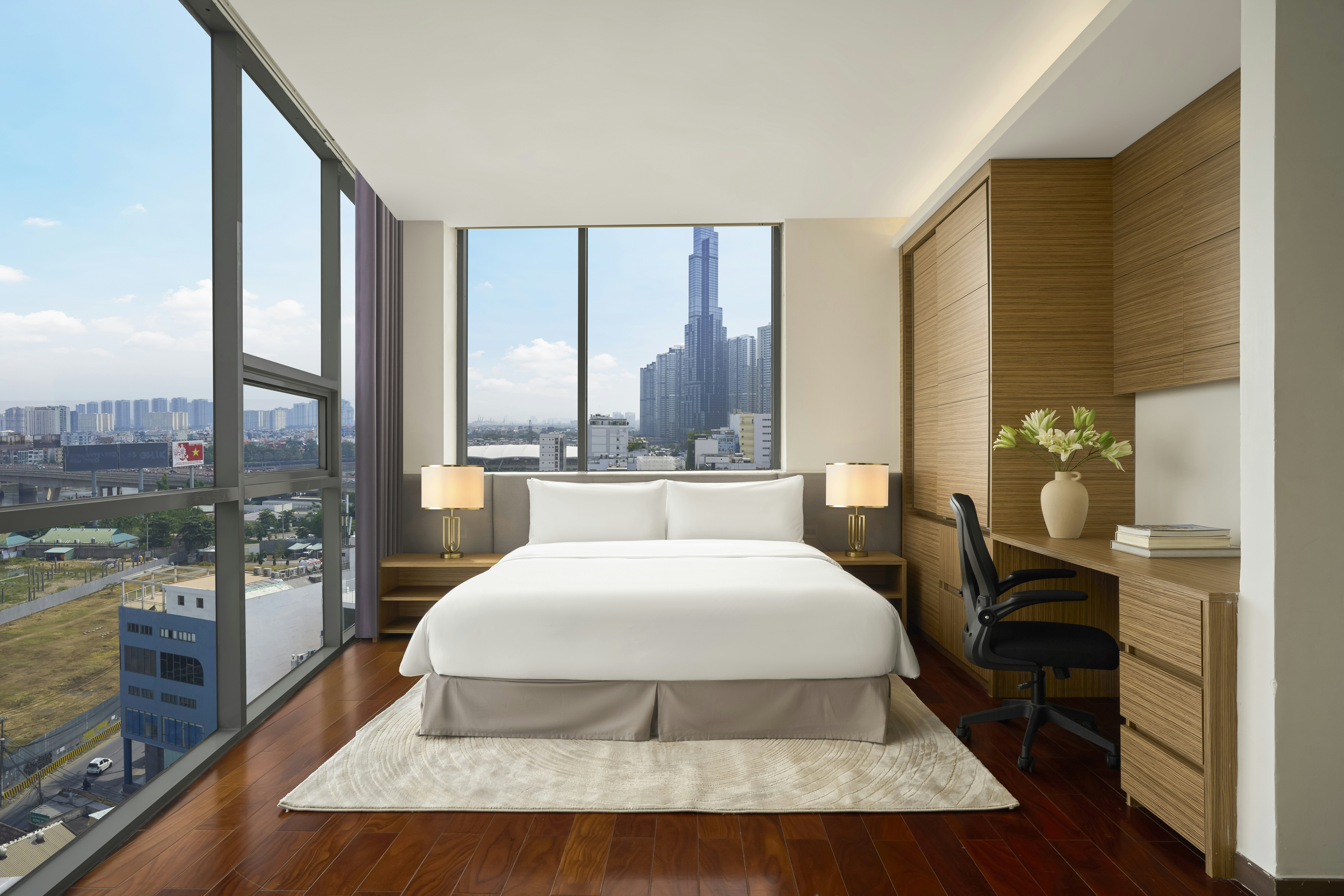 Oakwood Hotel and Apartments Saigon 32/81