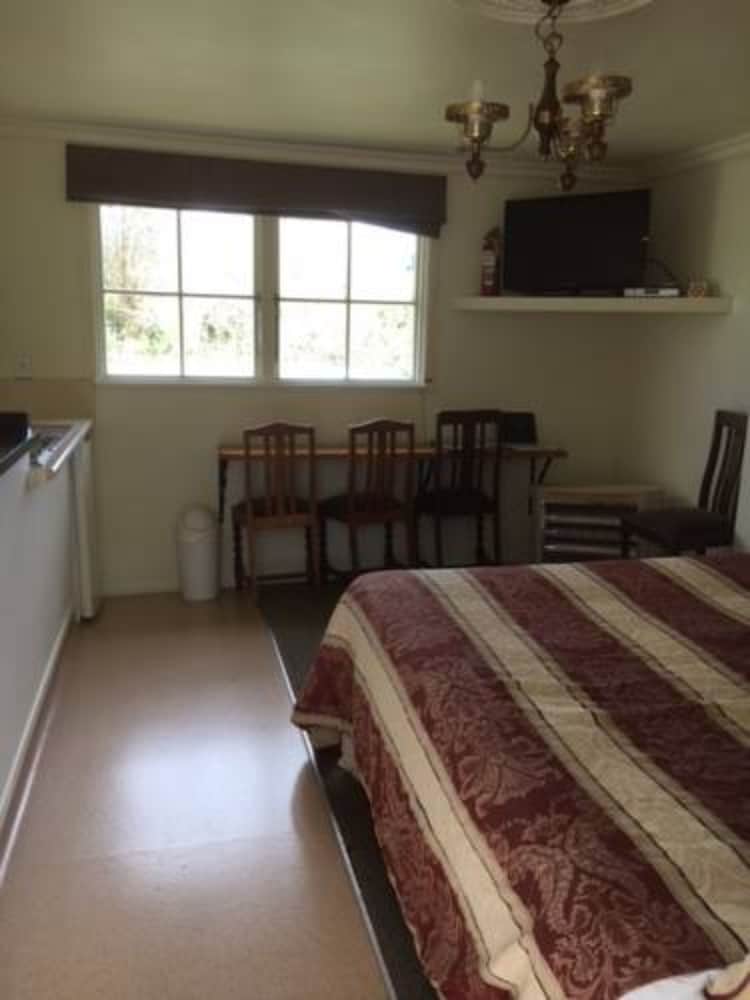Woodlyn Park 15/70