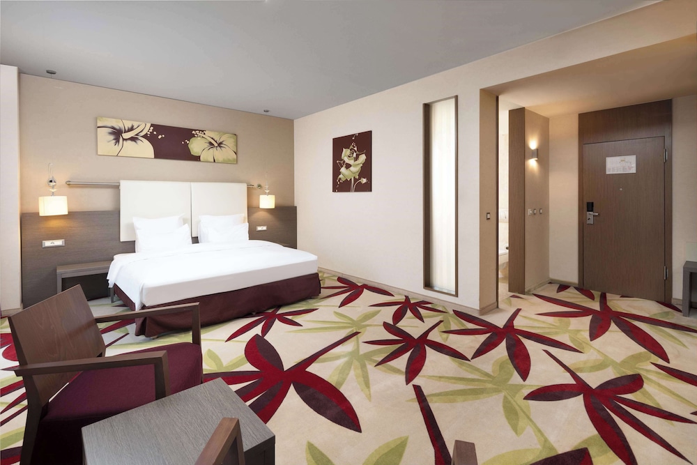 Golden Tulip Ana Dome Cluj 15/66