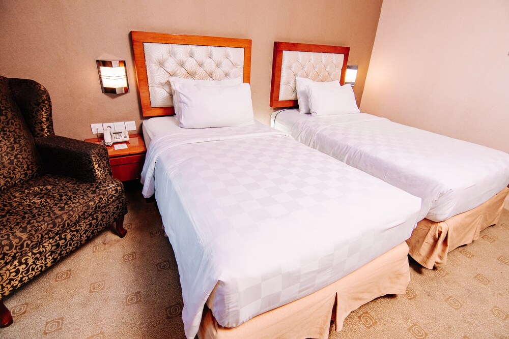 SWISS-BELINN SKA PEKANBARU 15/64