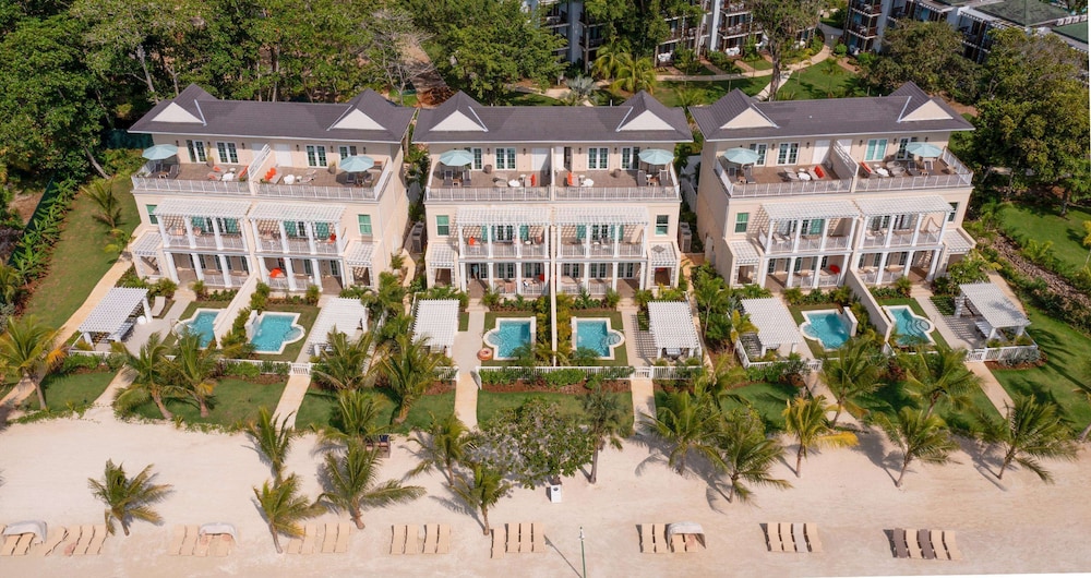 Beaches Negril 6/81