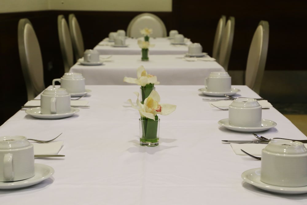 Compostela Hotel 57/61