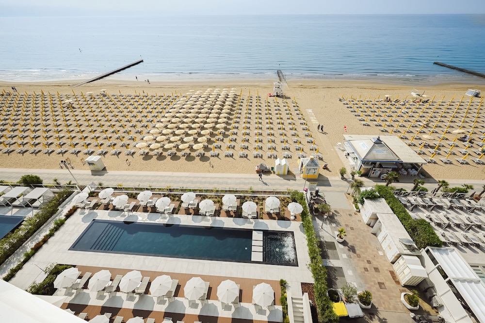 Hotel Las Vegas Jesolo 63/67