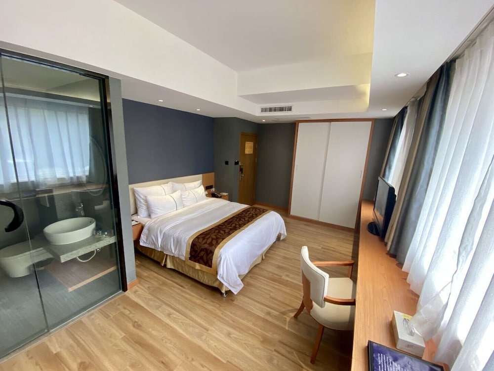 Ztehotel 16/50