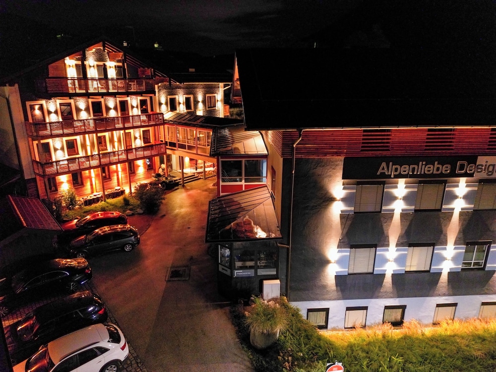 Alpenliebe Design Hotel 4/50
