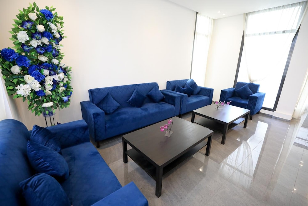 Magic Suite Hotel Salmiya 40/51