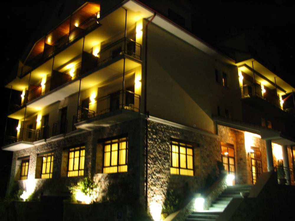 Hotel Cotiella 4/55