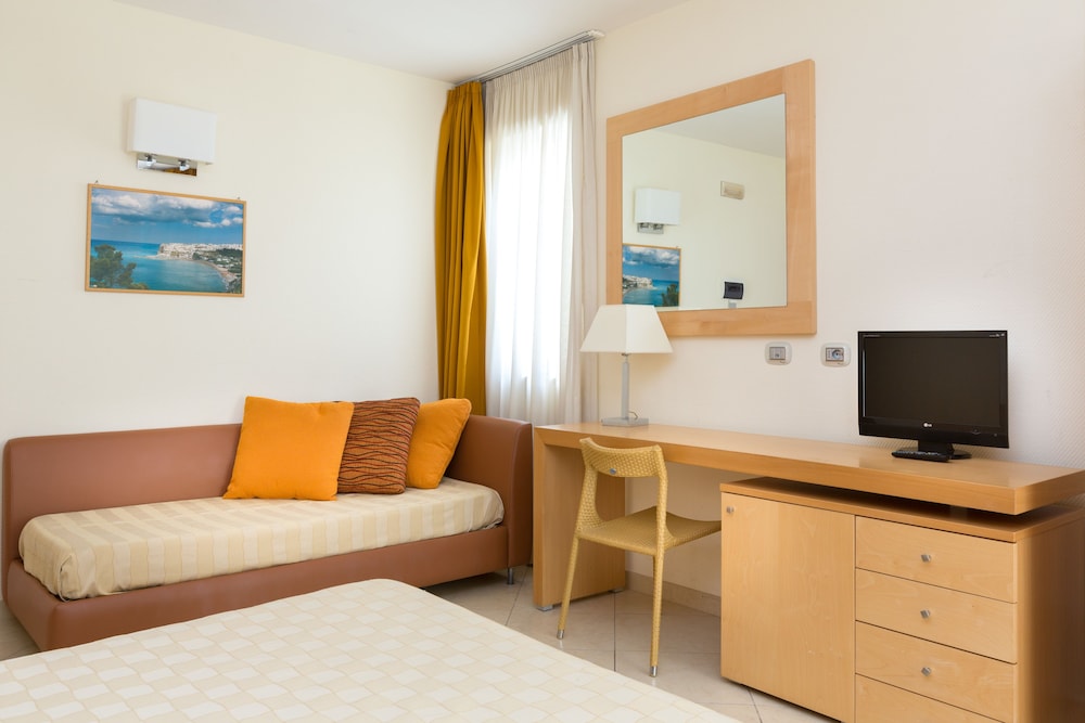 Valtur Baia del Gusmay Beach Resort 22/50