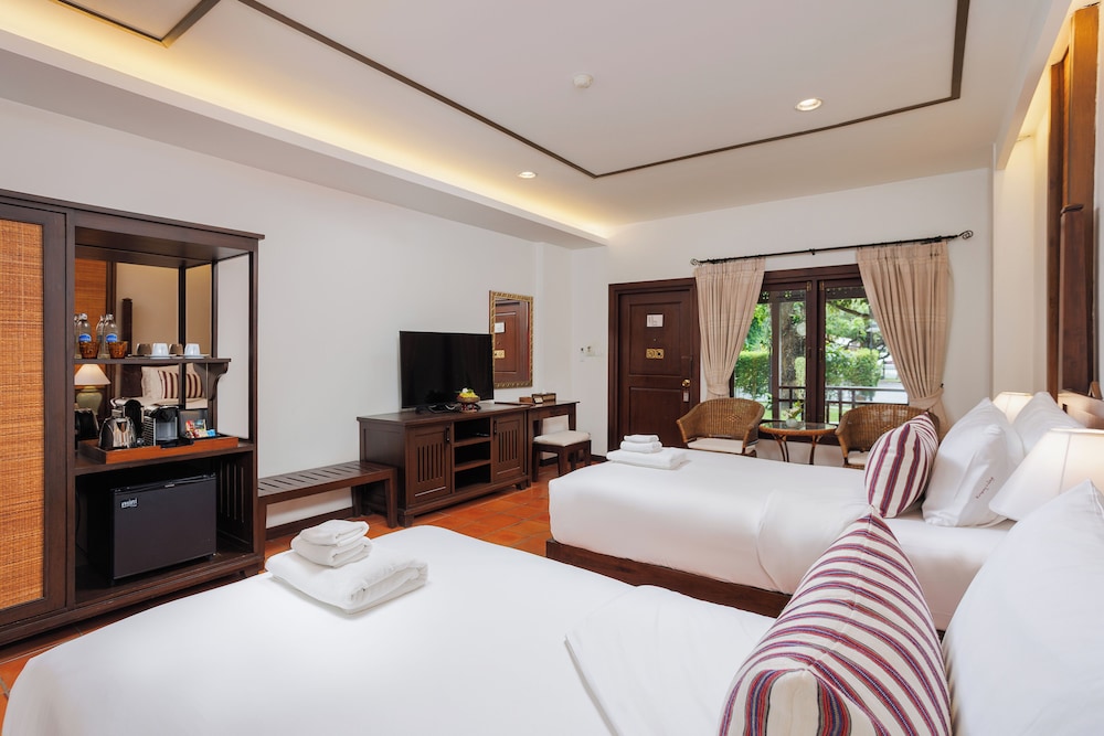 DELUXE, TWIN BEDS, GROUND FLOOR