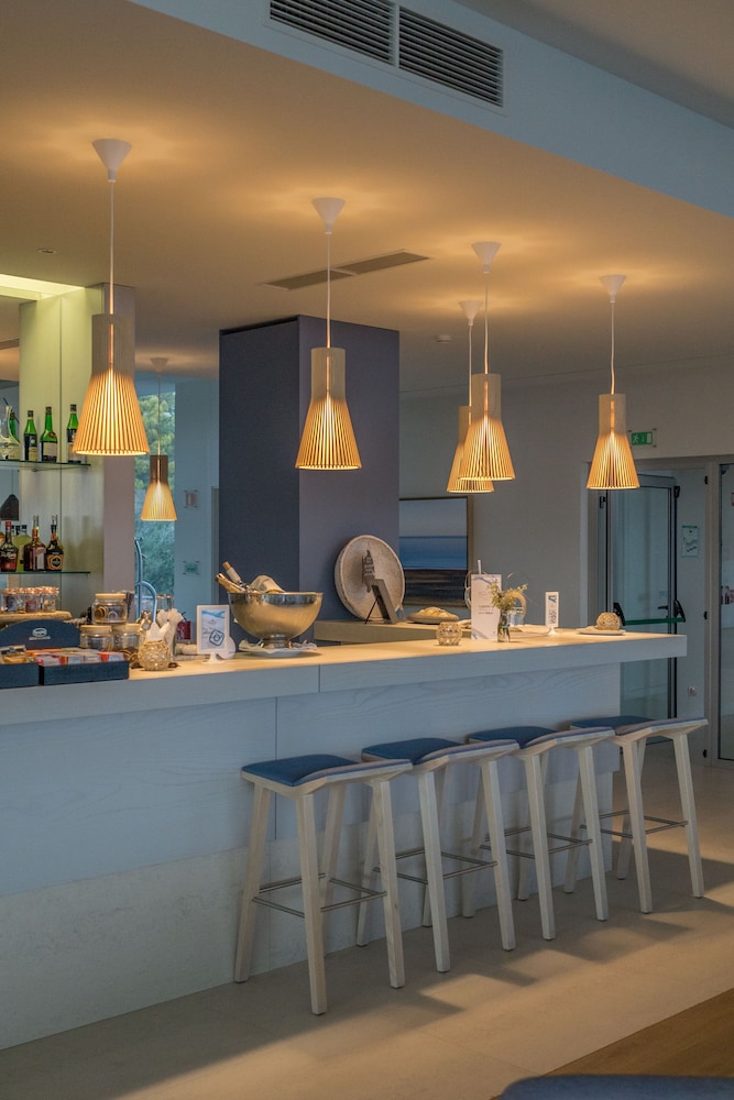 Palmares Beach House Hotel 44/60