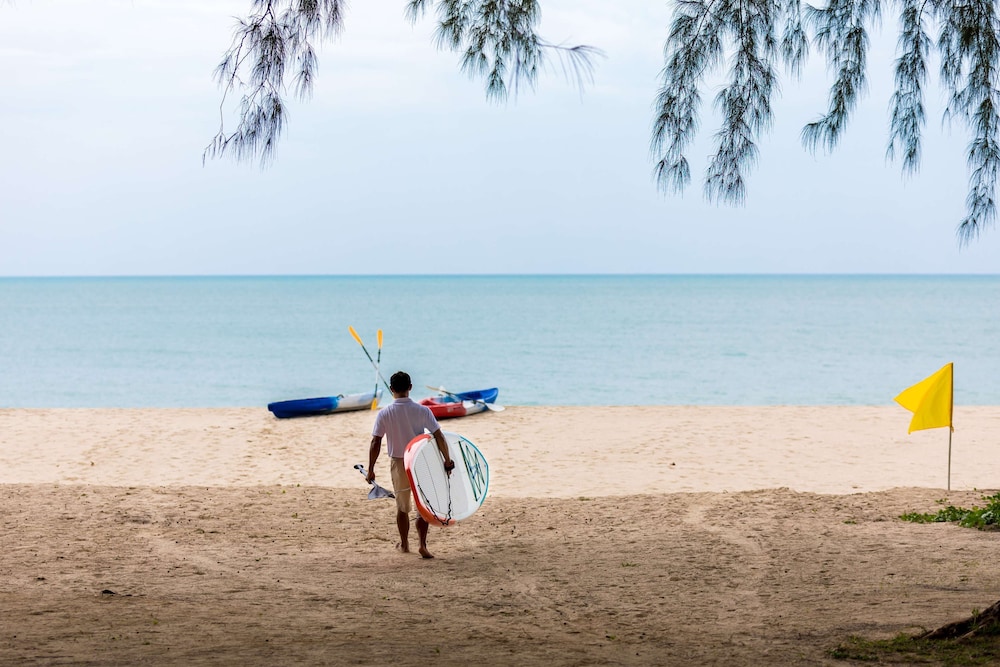 Outrigger Khao Lak Beach Resort 48/50