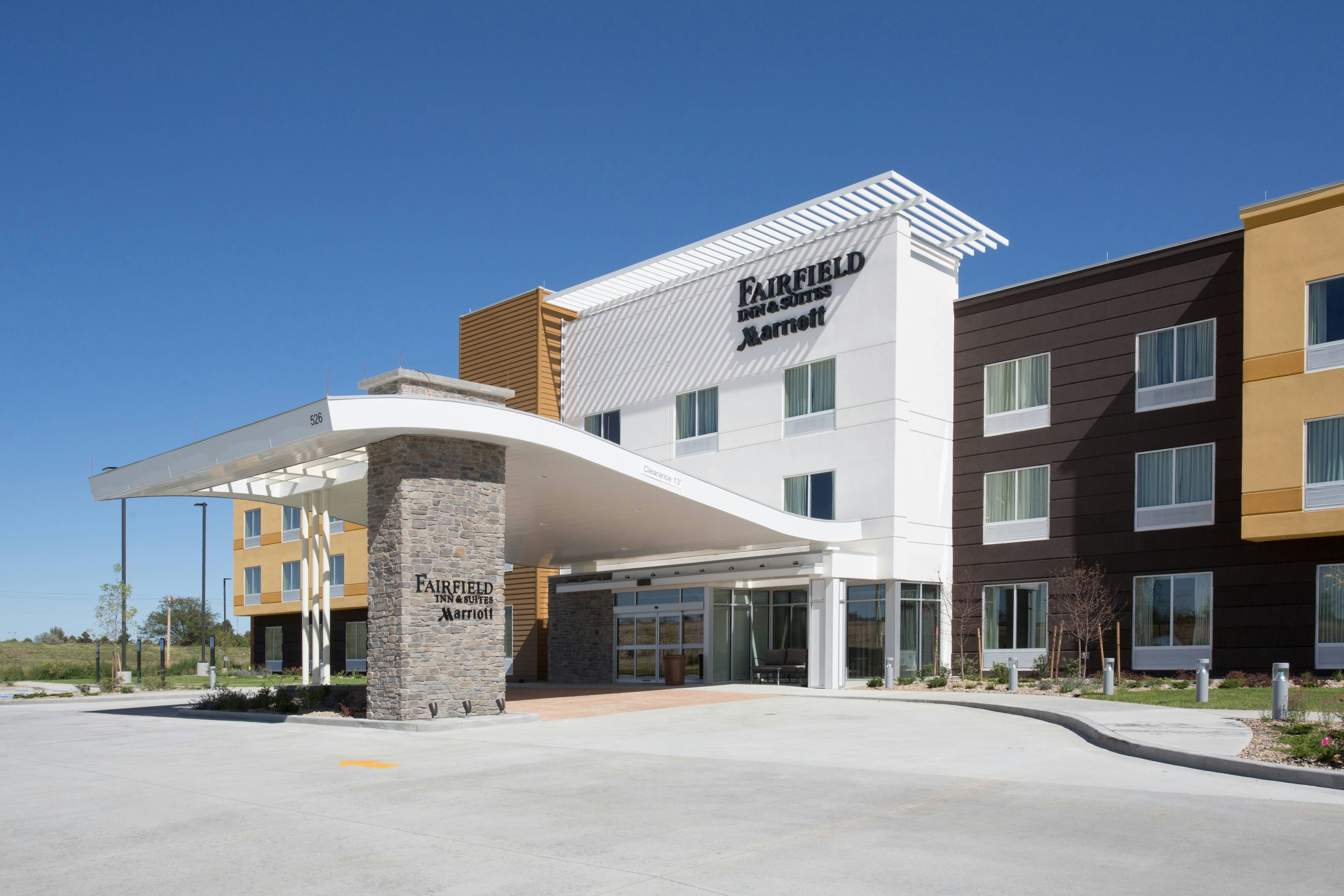 Fairfield Inn Suites Burlington 6/44