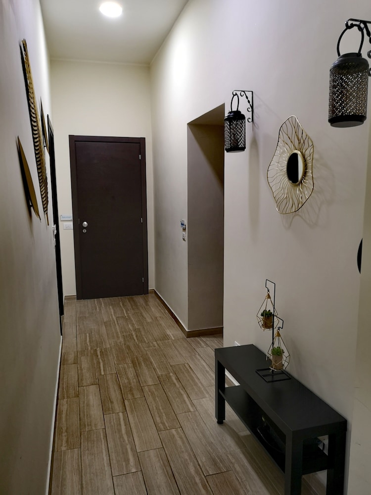 Napoli City Rooms 41/49