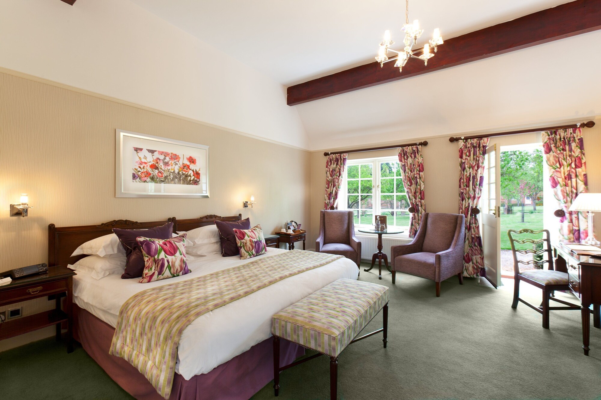 غرفة كلاسيكية سوبيريور بسريرين منفصلين، Tylney Hall 2/5