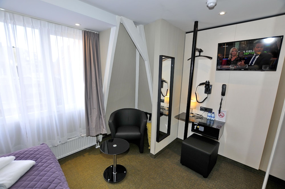 Cityview Hotel 27/35