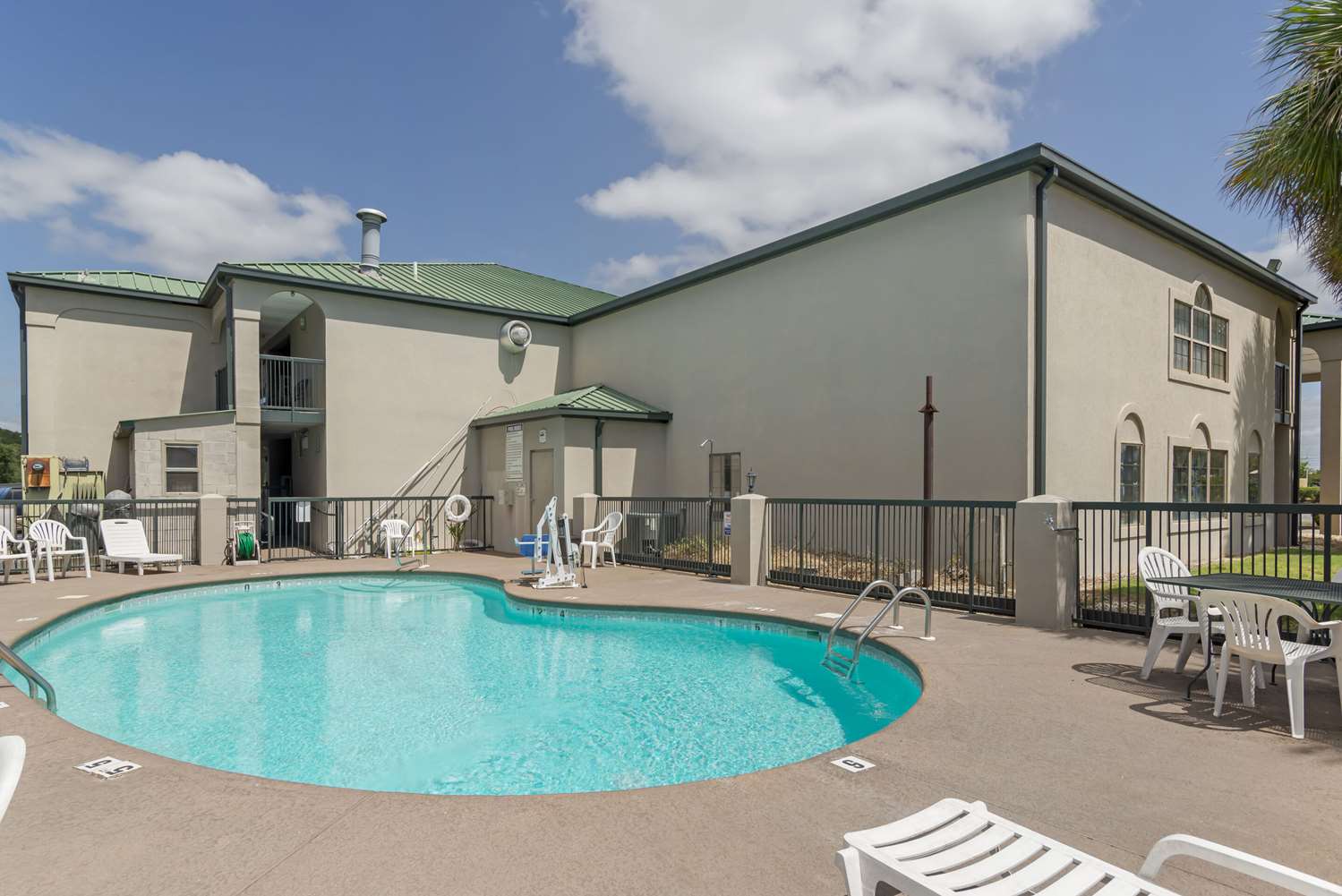 Quality Inn Cordele 32/34